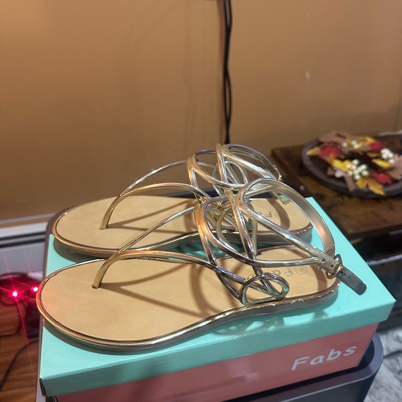 Sandals - Picture 3 of 3